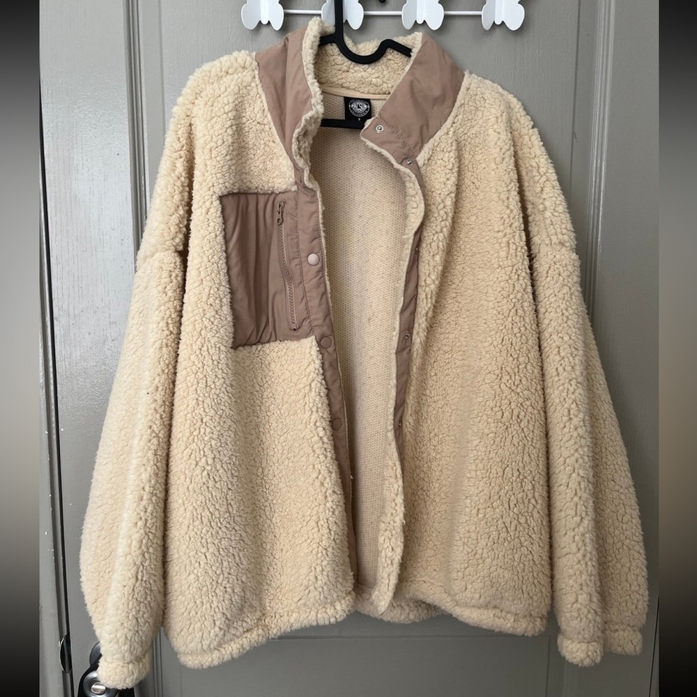 Pacsun Beige Sherpa Jacket